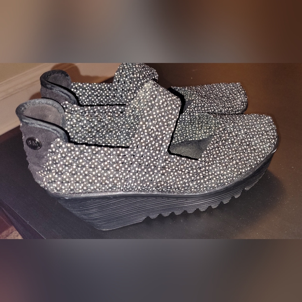 bernie mev. Black & White Speckled Knit Mary Jane Wedges